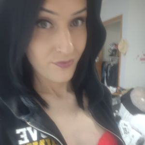 Meet your Posher, Kara